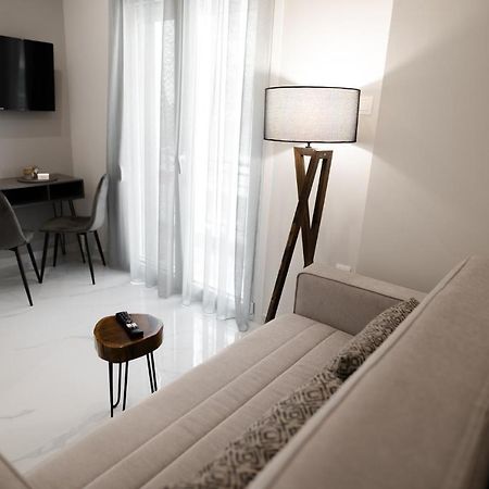 M10 Central Apartments Alexandroupolis Екстер'єр фото